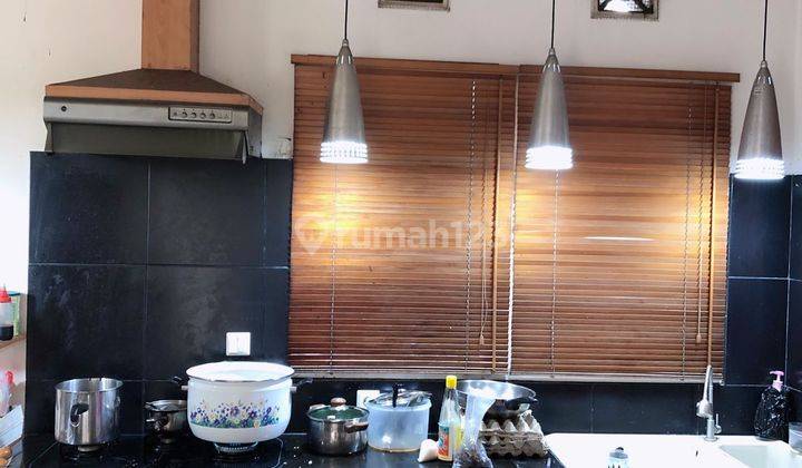 Rumah Bagus Semi Furnished SHM di Bandung Kota, Bandung 1