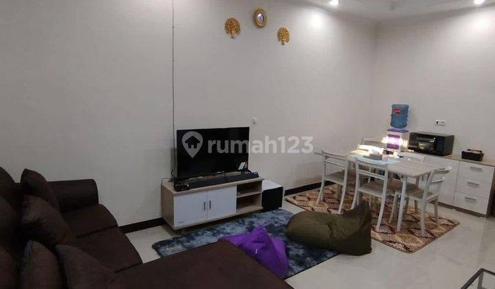 Rumah Bagus Furnished SHM Sariwangi, Bandung 1