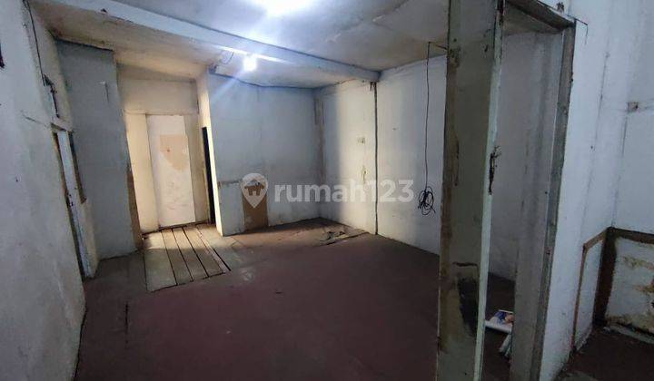 Ruko Di Jl. Otto Iskandar Dinata 150.0 M² Shm Unfurnished 2