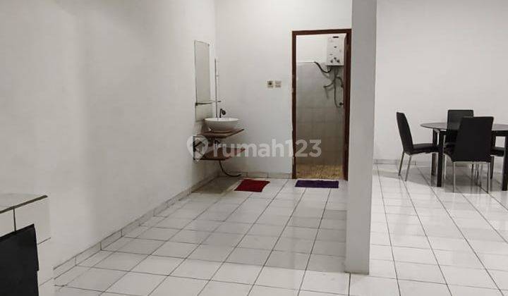 Rumah Bagus Furnished SHM di Taman Kopo Indah, Bandung 1