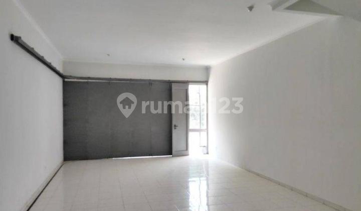 For Rent: Commercial Building (Ruko) in Mekar Wangi, Bandung, 100.0 M², Unfurnished, SHM For Rent: Commercial Building (Ruko) in Mekar Wangi, Bandung, 100.0 M², Unfurnished, SHM