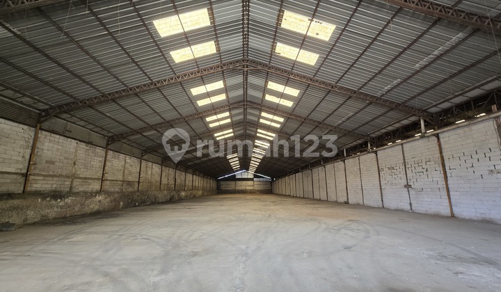 Disewakan Gudang Industri 8400m Di Jln Raya Rangkas Cikande Disewakan Gudang Industri 8400m Di Jln Raya Rangkas Cikande