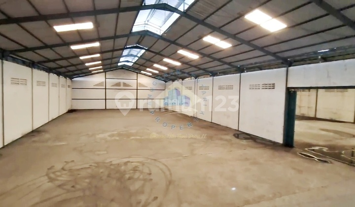 Warehouse For Sale in Akong Area Near Soekarno Hatta Airport