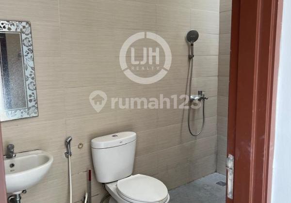 Disewakan Rumah Discovery Lumina Pondok Aren Tangerang Selatan 2