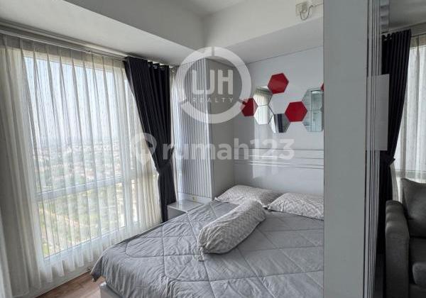 For Sale: The Breeze Bintaro Apartment, South Tangerang 2