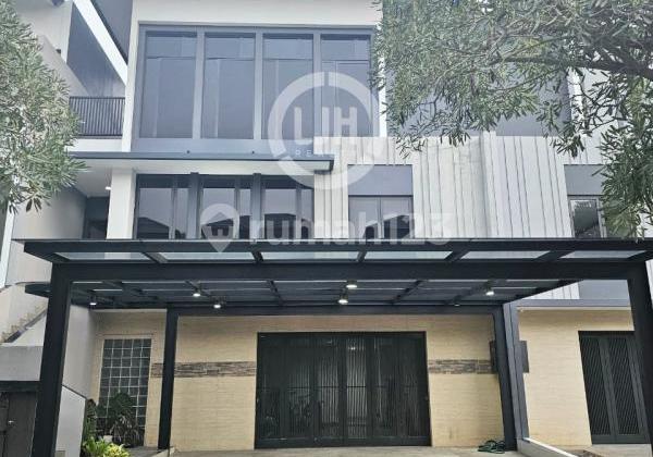 Jual Rumah Ada Pool & Rooftop di Navapark Bsd City. Jual Rumah Ada Pool & Rooftop di Navapark Bsd City.