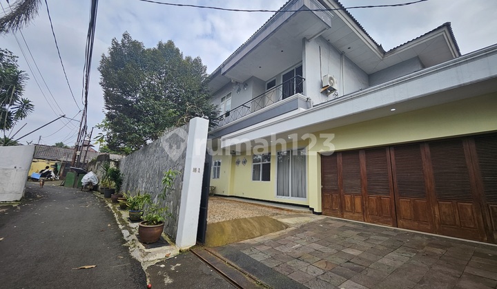 Sewa Rumah Full Furnished Ampera Akses Bagus 1