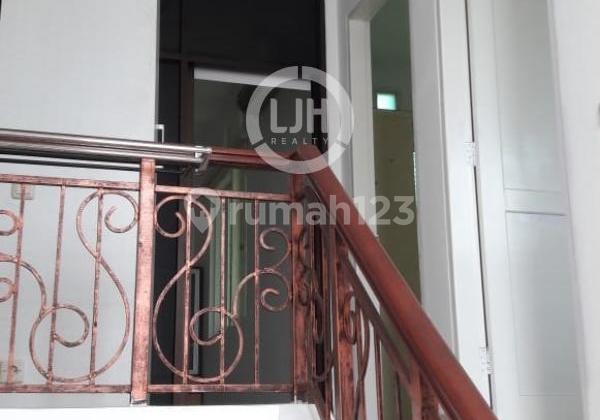 For Rent: Puspitaloka House, BSD City 2