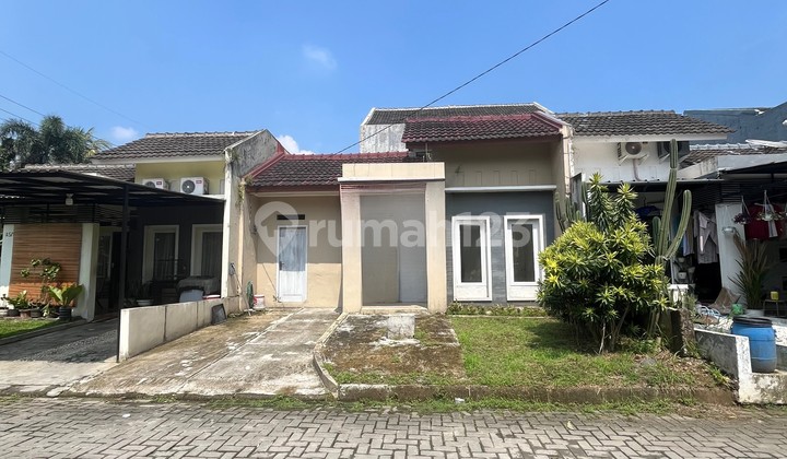 Rumah Asri Dan Nyaman Di Tengah Kota Bogor Rumah Asri Dan Nyaman Di Tengah Kota Bogor