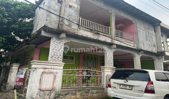 Rumah Asri  2 Lantai Di Taman Griya Kencana 1