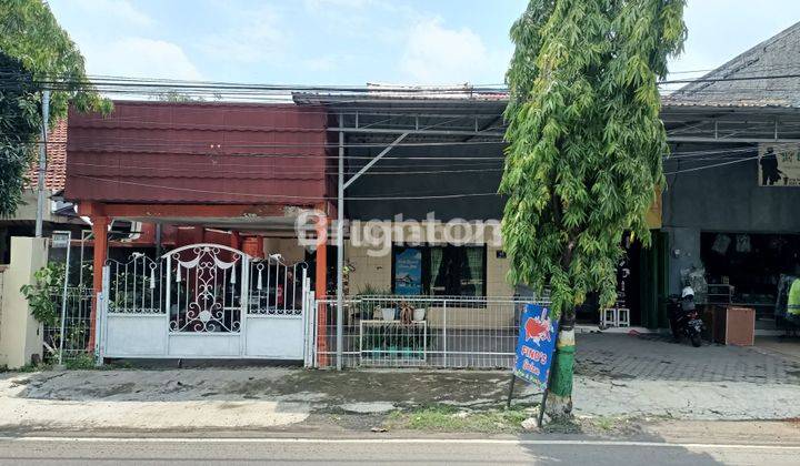 DIJUAL RUMAH BESAR COCOK UNTUK USAHA / TEMPAT TINGGAL 1