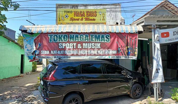 TOKO BESERTA BARANG DAGANGAN, TOKO ALAT-ALAT OLAH RAGA 1