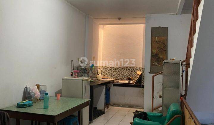 Dijual Rumah Terawat 3,5 Lantai Daerah Mangga Besar Raya 2