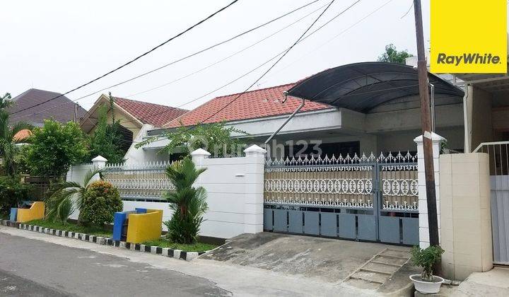 Dijual Rumah 1.5 Lantai SHM di Kertajaya Indah Surabaya 1