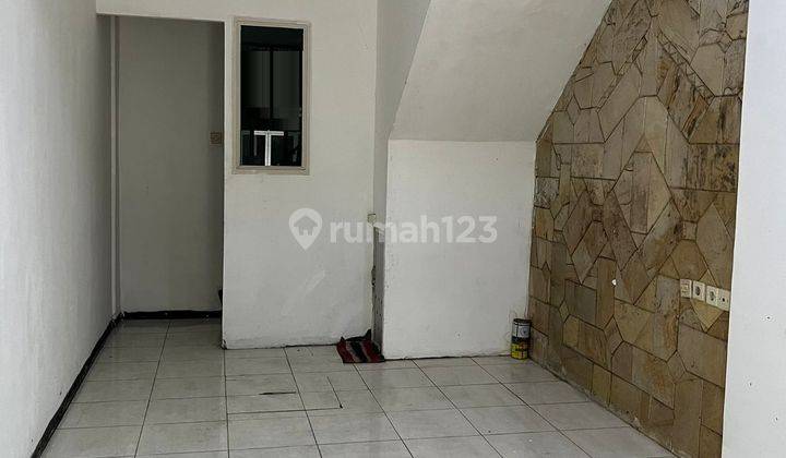 Dijual Ruko Strategis di Komplek Ruko 21 Klampis Surabaya 1