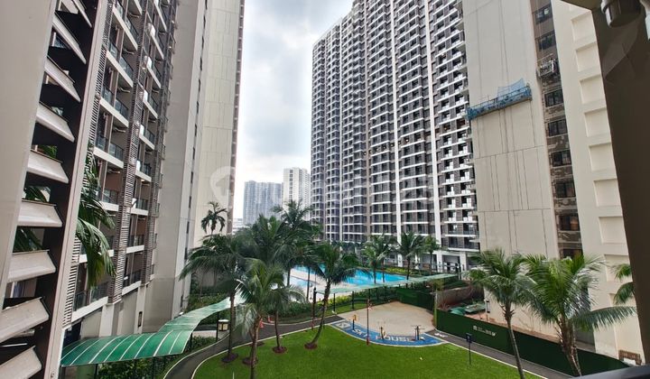 Ready-to-Occupy Apartment, Strategic Location Near Aeon Mall and Serbaraja Toll Road