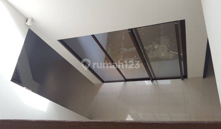 DIJUAL RUMAH CLUSTER PRECIA EMINENT BSD 2