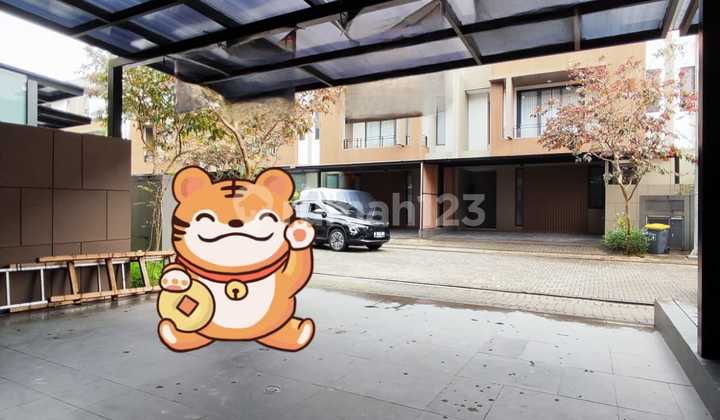 Strategic Location House in the Elite Area of BSD, Kiyomi Cluster, TGE Zora BSD 2