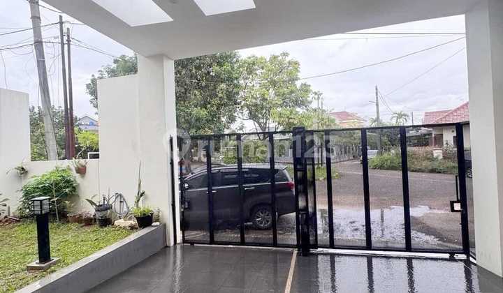 Rumah Siap Huni Strategis di Villa Melati Mas Tangsel 2