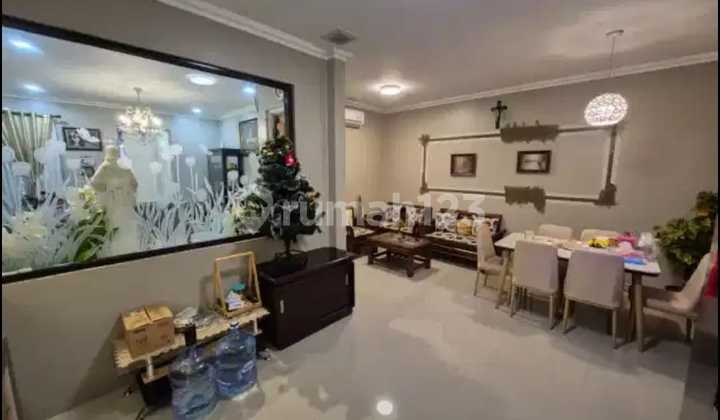 Rumah Cantik Full Furnish Lokasi Strategis Di Cluster Jade Residence One Bsd City Rumah Cantik Full Furnish Lokasi Strategis Di Cluster Jade Residence One Bsd City