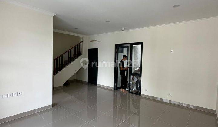 Dijual Rumah Cluster Leonora Summarecon Gading Serpong 2