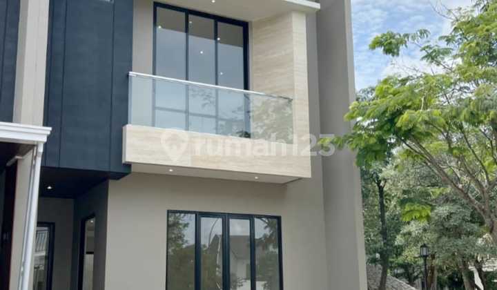 Rumah Brand New Lokasi Strategis Cluster Azura Vanya Park Bsd City
