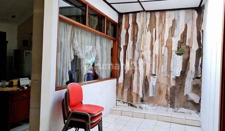 Rumah Bagus Terawat Lokasi Strategis di Turangga 2