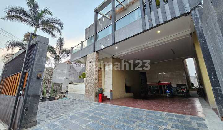 Furnished Minimalist House Ready to Occupy Geger Kalong Bandung Furnished Minimalist House Ready to Occupy Geger Kalong Bandung