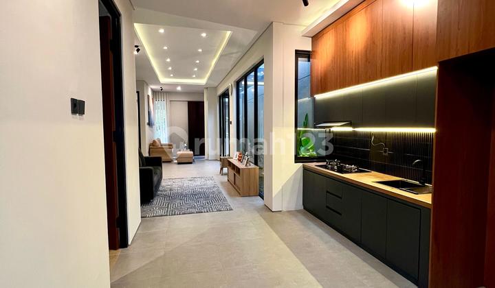 Rumah Modern Tanah Luas Lega di Area Purwomartani Free Furnished 2