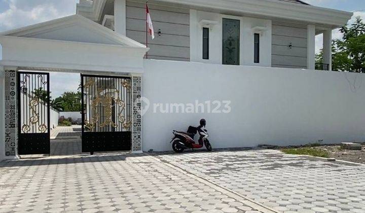 Rumah Super Mewah Dekat Jalan Provinsi Jogja Solo.