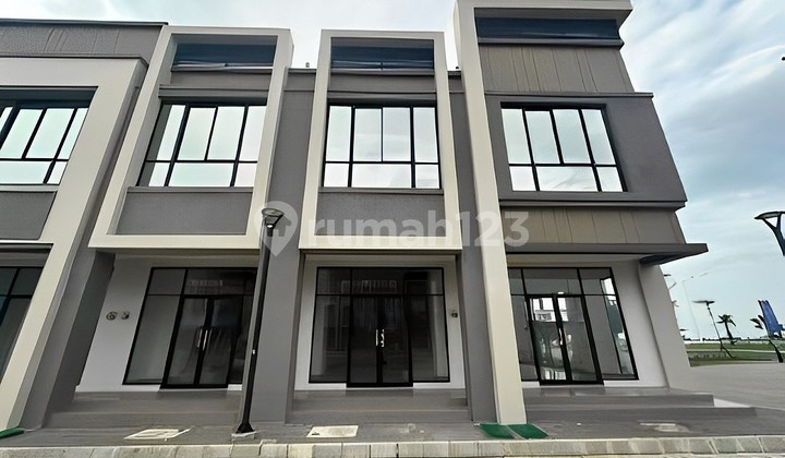 Ruko Termurah di Kawasan PIK 2 Milenial 4,5x12 Hadap Boulevard Ruko Termurah di Kawasan PIK 2 Milenial 4,5x12 Hadap Boulevard