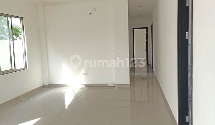 Jarang Ada! Rumah PIK 2 Gandeng Jebol Hoek Badan 15x23 5+2KT SHM 2