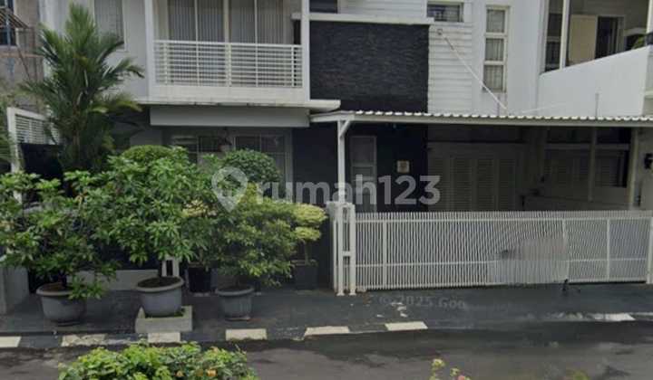 Dijual Rumah Besar & Mewah, Siap Huni Nyaman & Strategis Di Lokasi Premium Di Grand Galaxy City, Bekasi Selatan