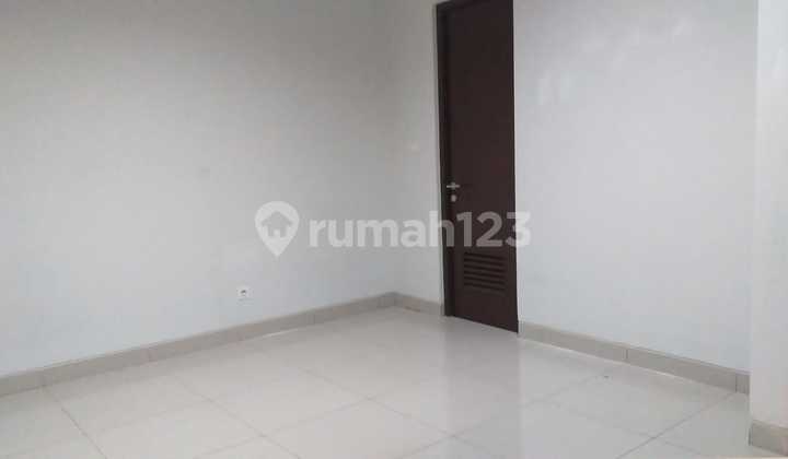 Dijual Dibawah Harga Pasaran Rumah Di Burgundy Summarecon Bekasi .. 2