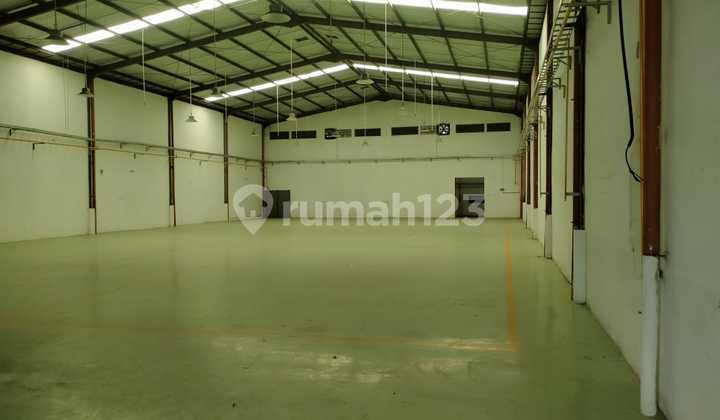 For Rent: Good Warehouse Ready to Use in North Cikarang Area, Bekasi Regency.