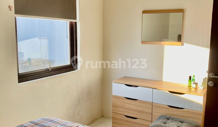 Turun Harga!!Dijual Murah Rumah Hook, Bagus, 2 Lantai Dalam Clusterdi Vida Bekasi 2