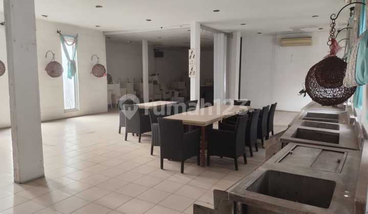 Disewakan/dijual Ruko Ex Resto Semi Furnish Di Jatiasih, Bekasi