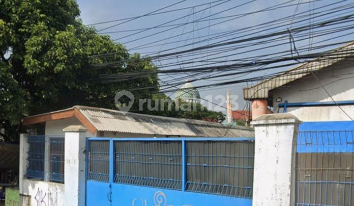 For Rent Warehouse on the Side of Jendral Sudirman Main Road, South Bekasi
