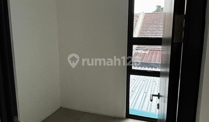 For Rent: Newly Built, Nice Shop House On The Main Road Of Grand Wisata In South Tambun, Bekasi For Rent: Newly Built, Nice Shop House On The Main Road Of Grand Wisata In South Tambun, Bekasi