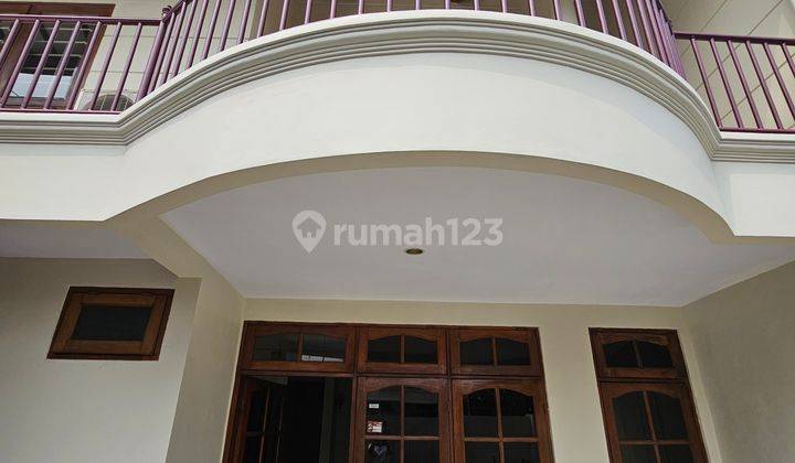 Rumah 2 Lantai Siap Huni di Mampang Prapatan Jakarta Selatan. 2