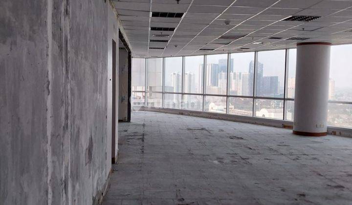 Kantor di Menara Kadin, Rasuna Said Jakarta Selatan, Luas 217m2, bare unit, unit di hook. 1