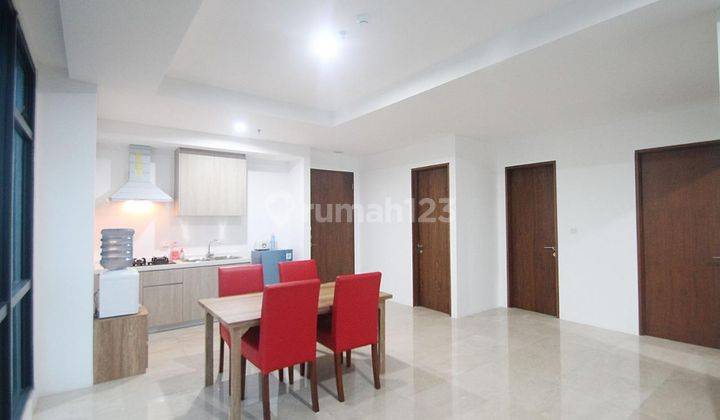 ruang makan veranda residence jakarta barat, 2bedroom,
