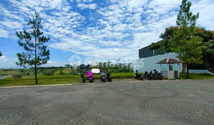 For Sale: Elite Cluster Land Plot in Kota Baru Parahyangan