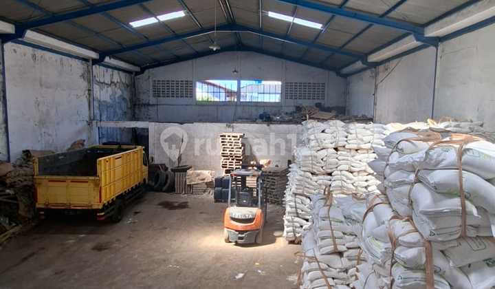 Dijual Gudang Kopo TKI Lokasi di Kawasan Pergudangan