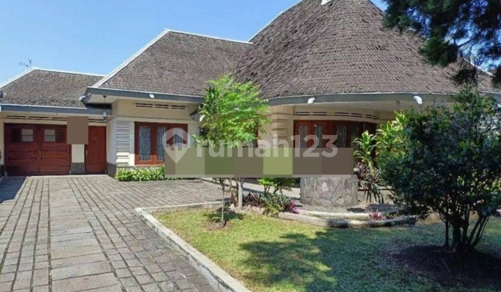 Jual Rumah Citarum Riau Dago Mainroad Bagus Bandung