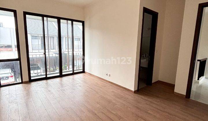 Disewa Rumah Baru Siap Huni di Suvarna Sutera Termurah Sedakota 2