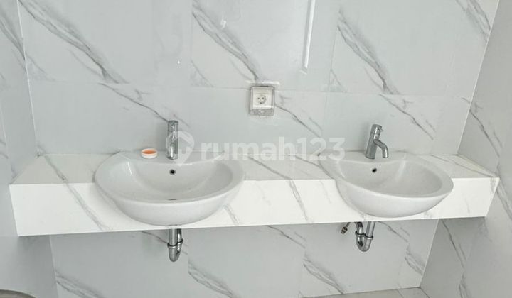 Disewa Rumah Double Decker Cluster Viridia Lavon 2 Siap Huni Free AC 2