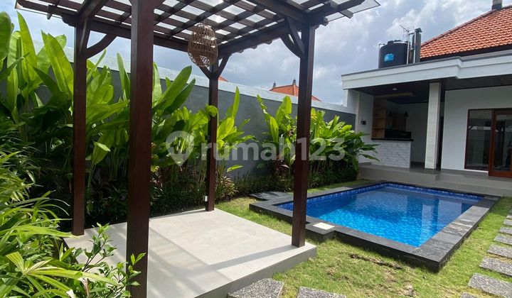 Disewakan Villa Semi Furnish 2br Di Seminyak Cn/gp