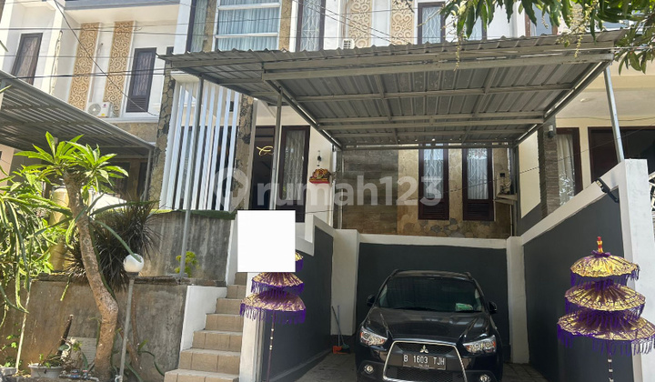 Ready-to-Occupy Fully Furnished House in Mumbul Ready-to-Occupy Fully Furnished House in Mumbul