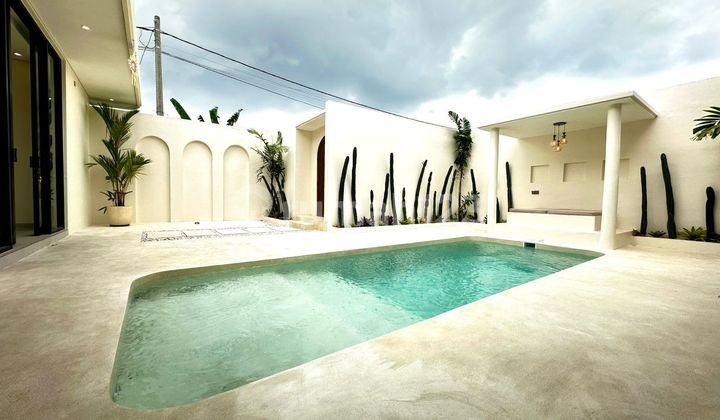 Private Pool Villa 2 Bedrooms In Padonan Canggu